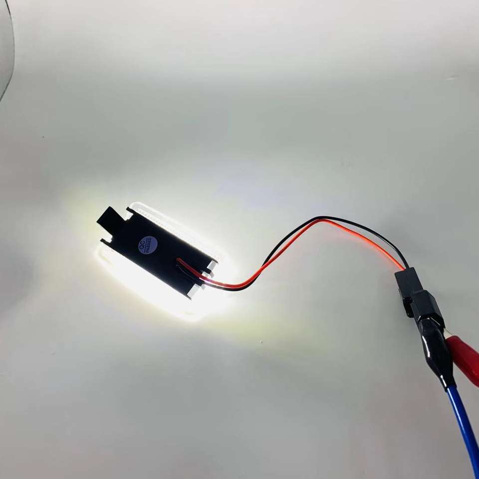Suitable for Toyota Wish Prius LED Door Light Welcome Light