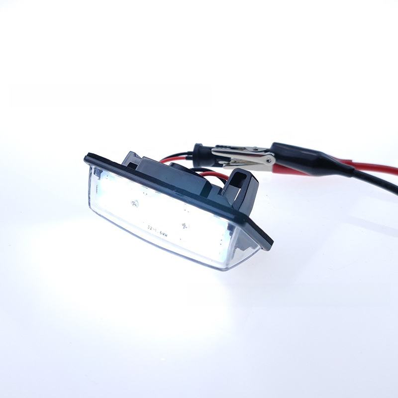 Suitable for Nissan Teana License Plate Light, Nissan TEANA Maxima Cefiro Altima Rogue