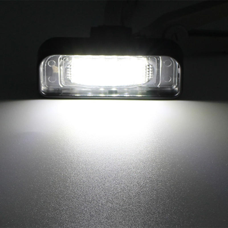 Cross-Border Supply, Suitable for Mercedes-Benz W220 LED License Plate Light, Mercedes-Benz S-Class S280 S320 S500 License Plate