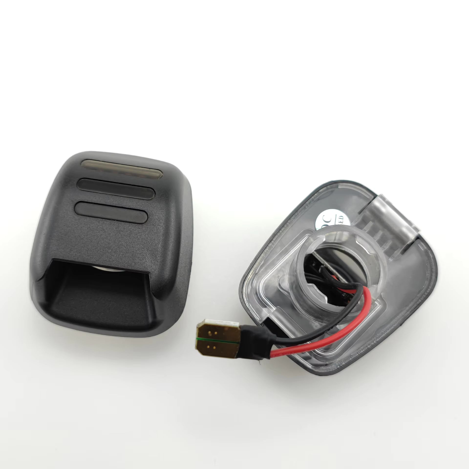 Cross-Border Supply for Nissan Navara D40 Frontier Titan Two-Color License Plate Light